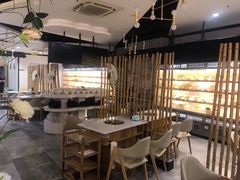 大堂-屋头串串(新街里店)