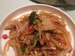 -八府香鸭·啫啫煲(华山路店)