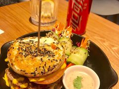 -龙治汉堡(中华城店)