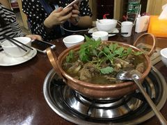 -银同牦牛肉火锅