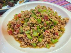 -香巴拉云南餐厅(华莱坞店)