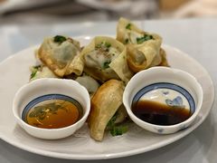 生煎馄饨-小实惠嘉(威海路店)