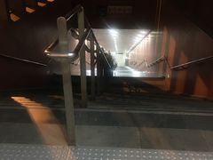 -花园桥(地铁站)