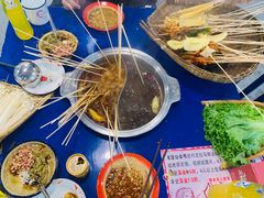 -马路边边串串香(涑河南街店)