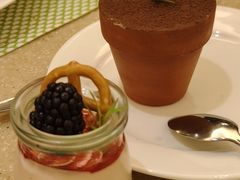 -亮马河饭店翠雅咖啡厅