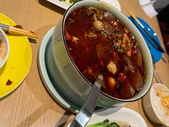 -渝信川菜 · 川味家常菜(财富购物中心店)