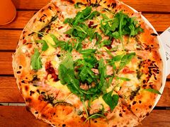 -城市大道红炉披萨烘焙坊