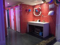 -唯爱KTV聚会餐厅(仙林东城汇店)