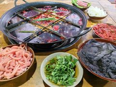 -正南齊北重庆老火锅(光华村直营店)