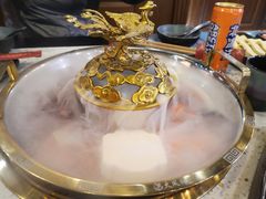 -炙爱鮮貨火锅(中东砂之船店)