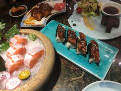 三文鱼腩刺生-炙柒Sekinana·精致料理 烧鸟·铁板烧(海上世界店)