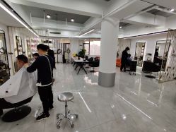 -AB hair salon
