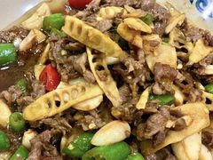 -何永光123鲜牛肉馆(1号店)