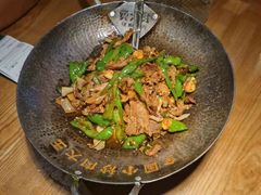 -费大厨辣椒炒肉(万家丽一店)