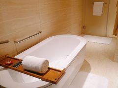 -上海衡山路十二号华邑酒店