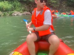 -安吉龙王山峡谷漂流