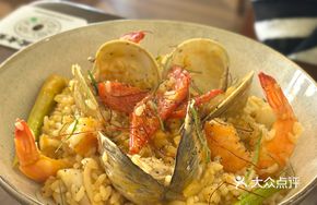 Tom Yum Seafood Braised Rice