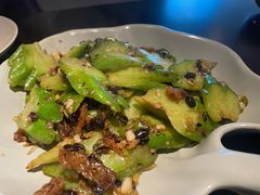 -大头虾越式风味餐厅(光明广场店)