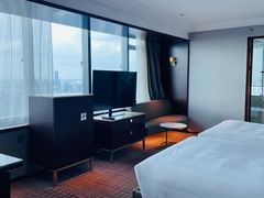 -上海龙之梦万丽酒店