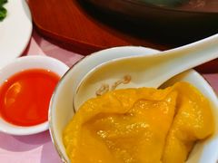 鱼翅灌汤饺-誉八仙酒楼(静安大悦城店)