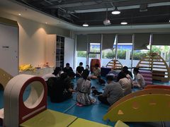 -乐融婴幼儿成长中心(四季青校区)