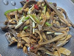 -鲁南仔·滕州炒鸡(经三路店)