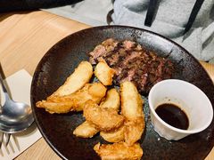 -HELLO 27 意面·沙拉·帕尼尼