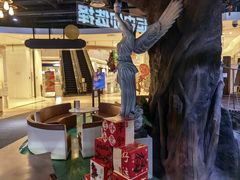 -暴风岛沉浸式体验馆(百联世纪店)