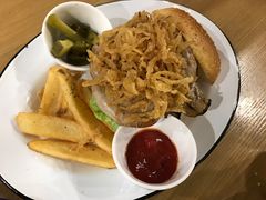 -HELLO 27 意面·沙拉·帕尼尼