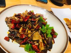 -十三式重庆江湖菜(金茂览秀城店)