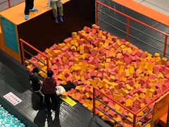 -极限PLAY运动娱乐新世界·团建派对表演休闲馆·室内高空游乐园