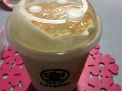 -LELECHA乐乐茶(上海五角场万达广场店)