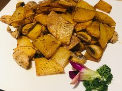 -梧桐树下(云锦世家店)