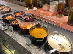 -松山湖凯悦酒店·Café自助餐厅·周末火舞秀表演