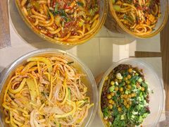-玲玲米粉·新疆现炒米粉(大十字总店)