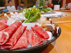 野生菌拼雪花牛肉打边炉-十二厨·土菜雅院