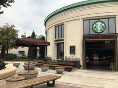 -星巴克(迪士尼小镇店)