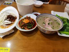 -易老妈蹄花.特色川菜(人民公园总店)