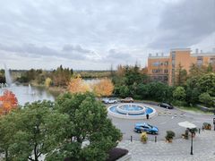 -比斯特上海购物村精品奥特莱斯