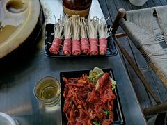 -冰冰龙虾·江湖菜·花园江景餐厅