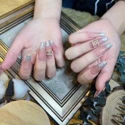 -隅日式美甲美睫專門店