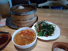 -小六汤包·老字号·中华名小吃(兴庆路店)