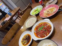 -叁煨蹄花·下饭盐帮菜(人民广场店)