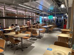 -老乡鸡(上海白玉兰广场店)
