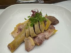-梅花香里大酒店(郁金香路店)