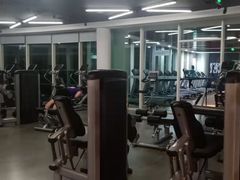 -一兆韦德健身(慧芝湖店)