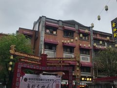 -吉庆街美食广场