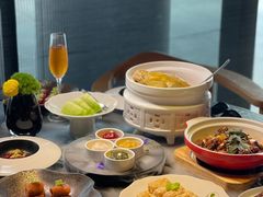 -港丽餐厅(来福士店)
