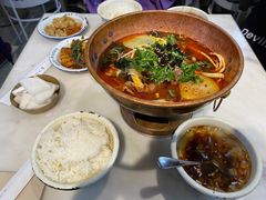 牛油锅底-成都你六姐·牛肉冒菜·麻辣香锅(长泰广场店)