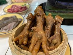 卤鸡抓-石灰市老火锅(北滨路店)